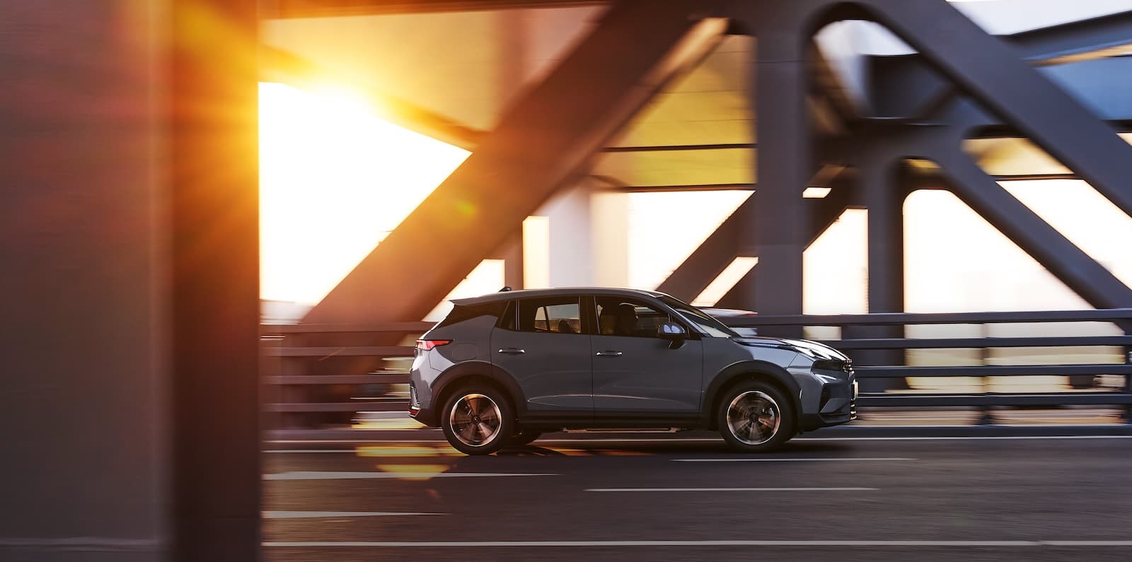 Lynk & Co 06